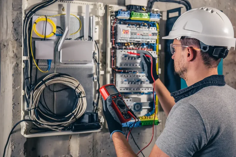 pomiary elektryczne – co ile lat i dlaczego są ważne